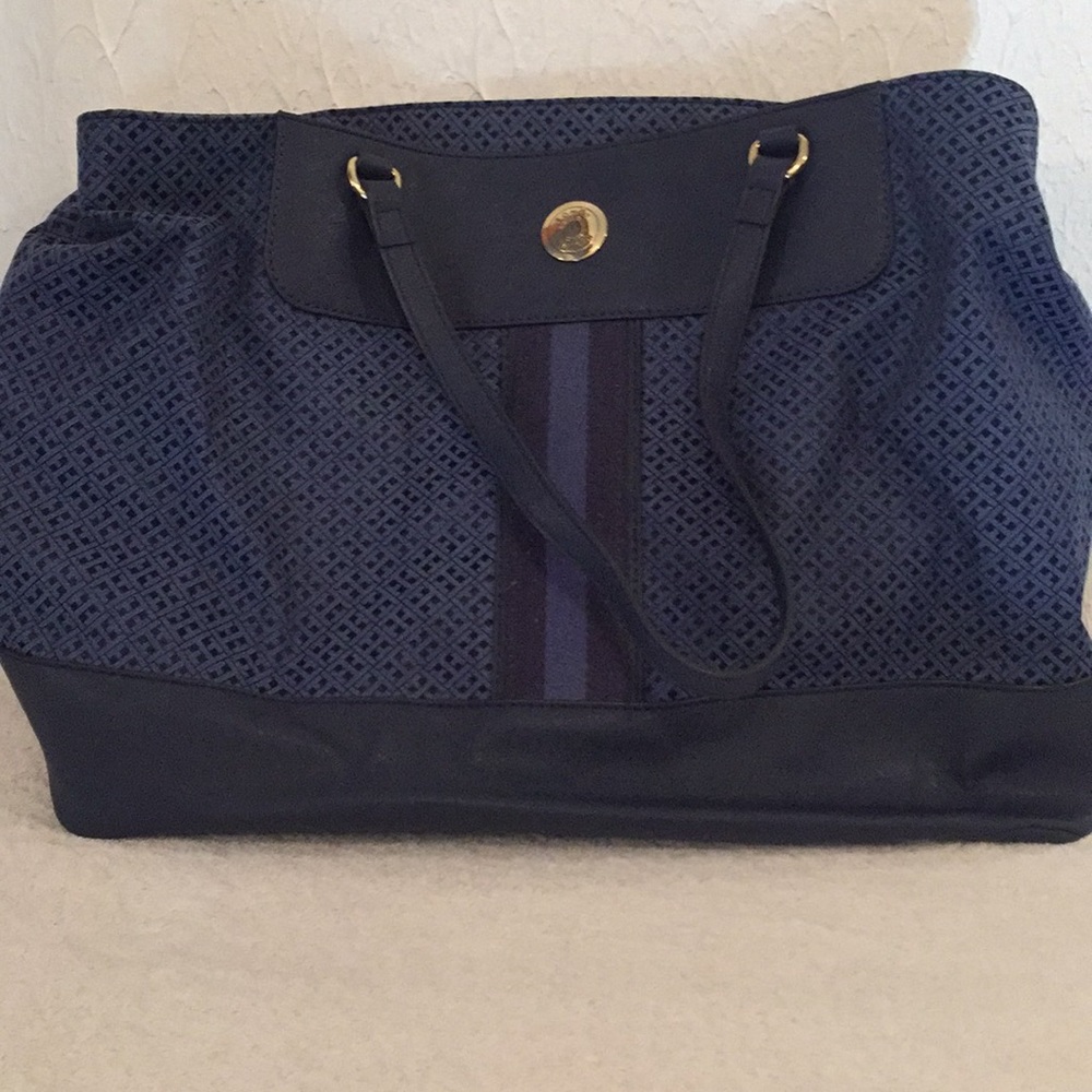 Tommy Hilfiger blue purse